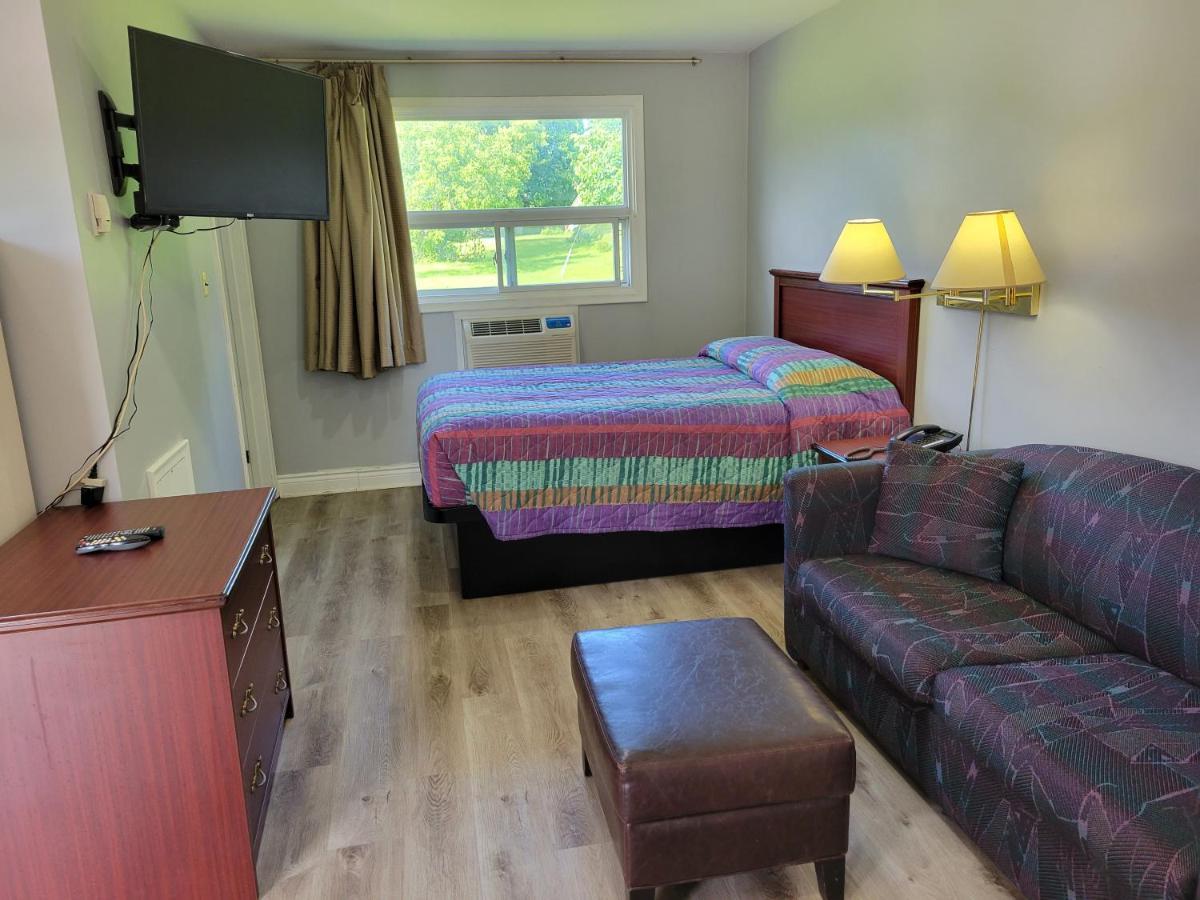 Knights Inn Кобург Екстер'єр фото
