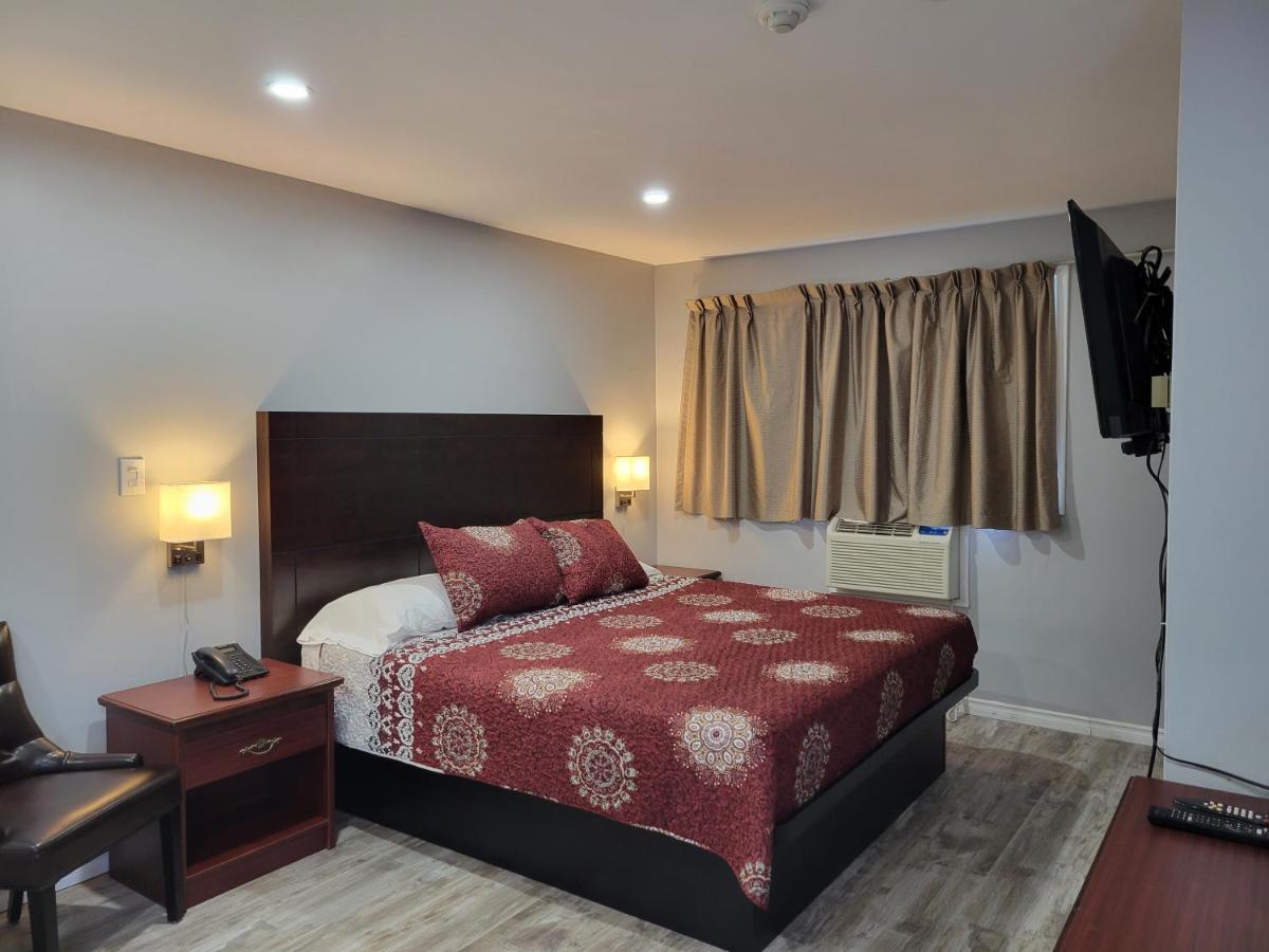 Knights Inn Кобург Екстер'єр фото